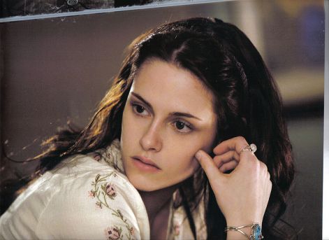 twilightbella.jpg